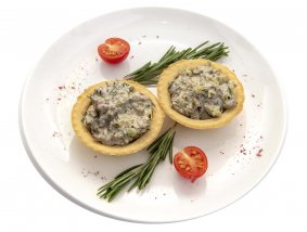 Тарталетки со шпротами